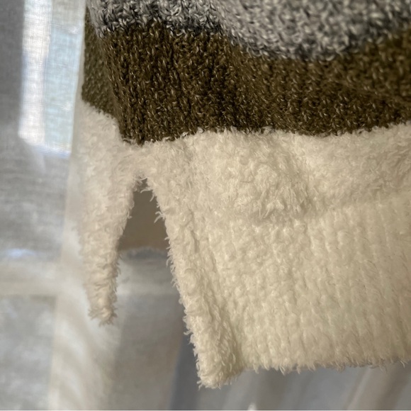 Pink Clover Millicent Cardigan - Picture 4 of 9